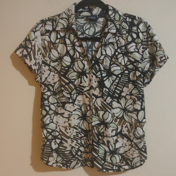 Gloria Vanderbilt Floral Button Down Shirt - Black and Cream - Picture 1 of 4